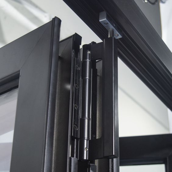 Aluminum door and window profile detail